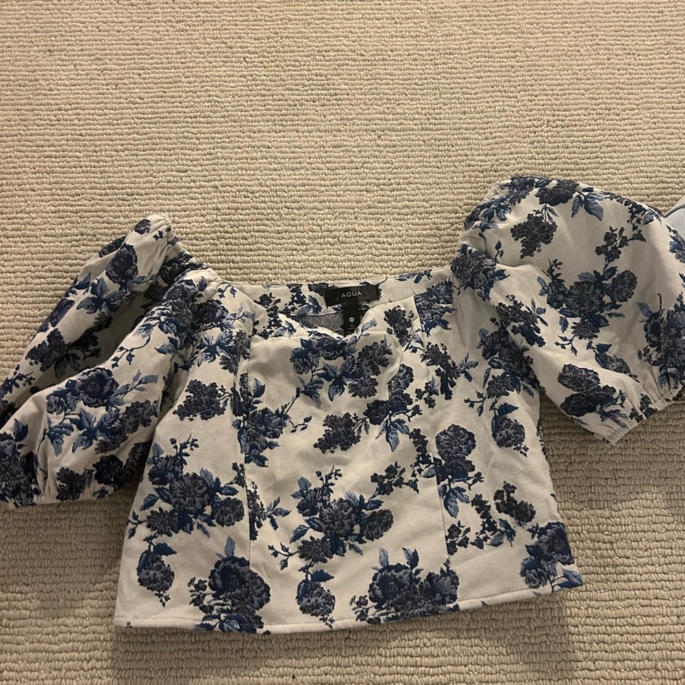 AQUA blue and white floral blouse